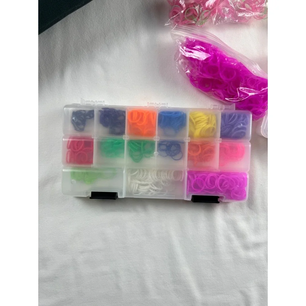 Rainbow Loom Mega Flex Rubber Band Craft Set Plano Case & 3500 SpeedBag Bag